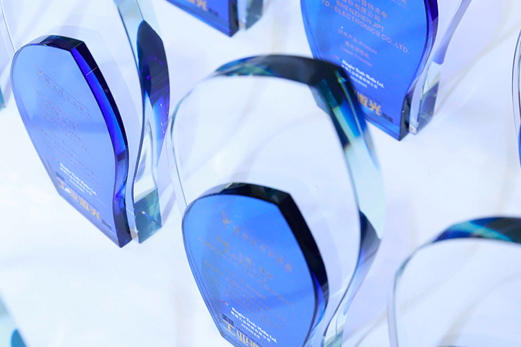FEELTEK vinner Laser Innovation Awards